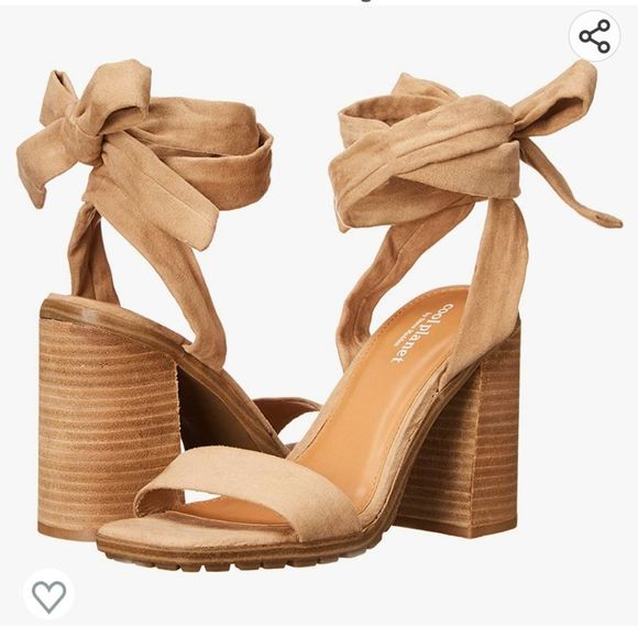 Steve Madden Shoes - 🎉🆕Cool Planet by Steve Madden Naught Sandals